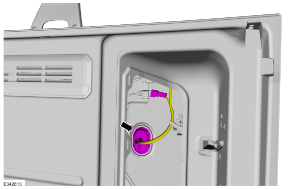 Ford Bronco Hammer Built - Built to Hammer On: Modular Tailgate Reinforcement System Hel